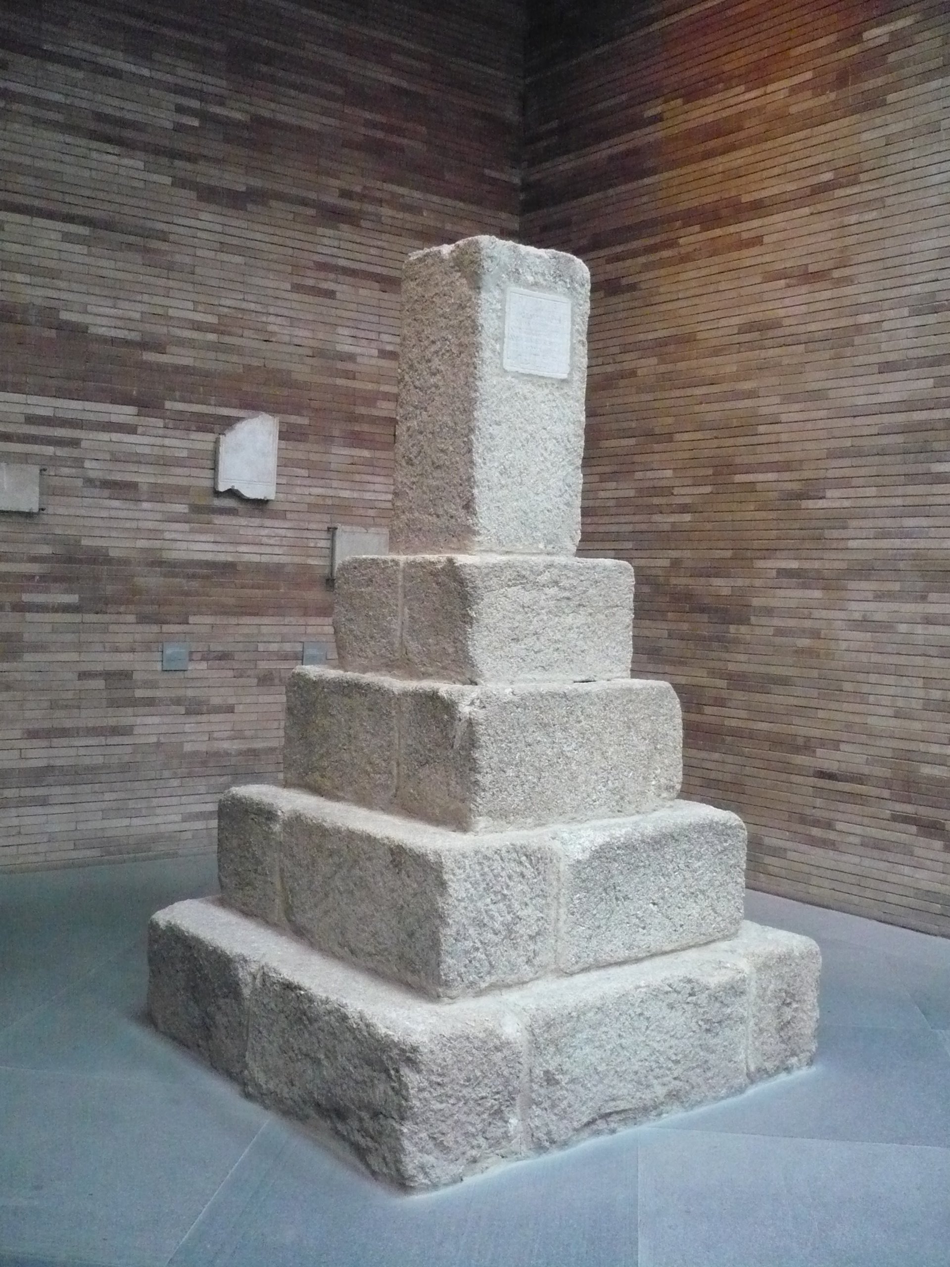 ) Museo Arte Romano Mérida Tumba 1
